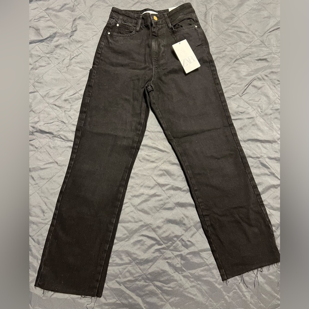 Zara Men's Classic Black Straight Jeans
